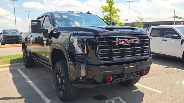 2024 GMC Sierra 2500HD AT4