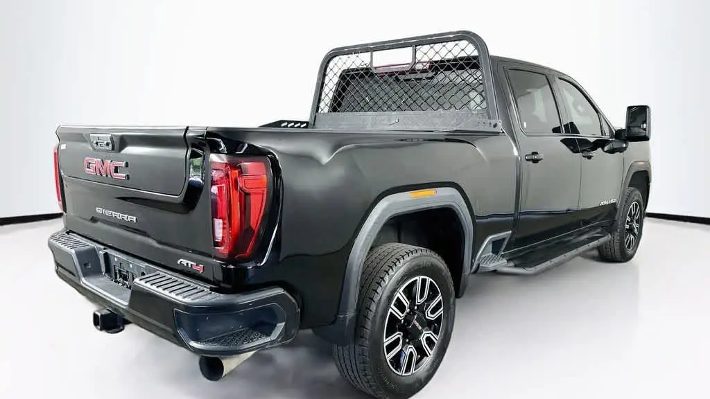 2023 GMC Sierra 2500HD AT4