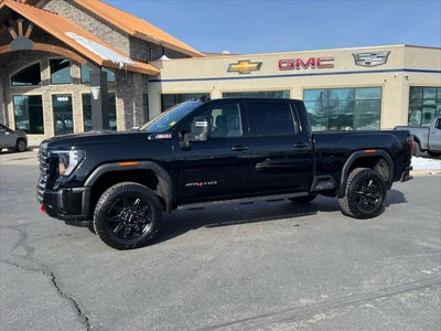 2024 GMC Sierra 2500HD 4X4 AT4 4DR Crew Cab SB