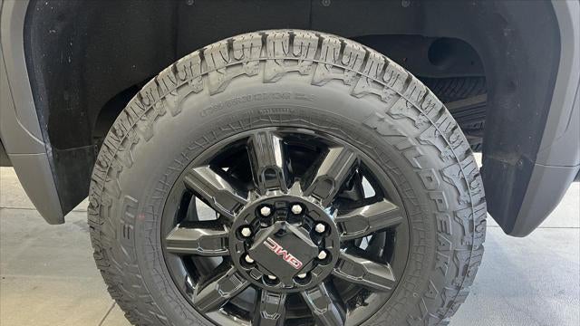 2024 GMC Sierra 2500HD AT4