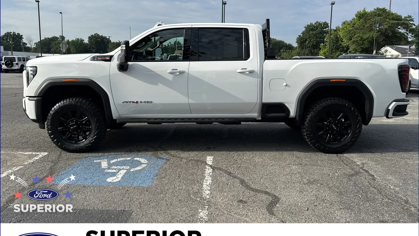 2024 GMC Sierra 2500HD AT4