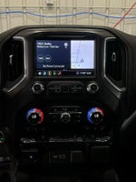 2020 Sierra 2500HD Thumbnail 16