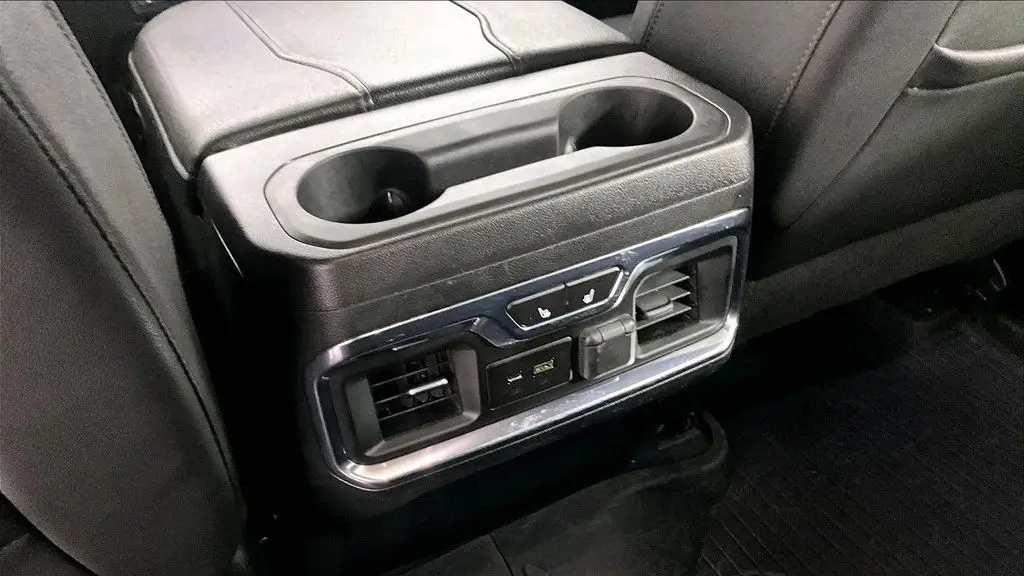2023 GMC Sierra 2500HD AT4