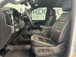 2024 Sierra 2500HD Thumbnail 4