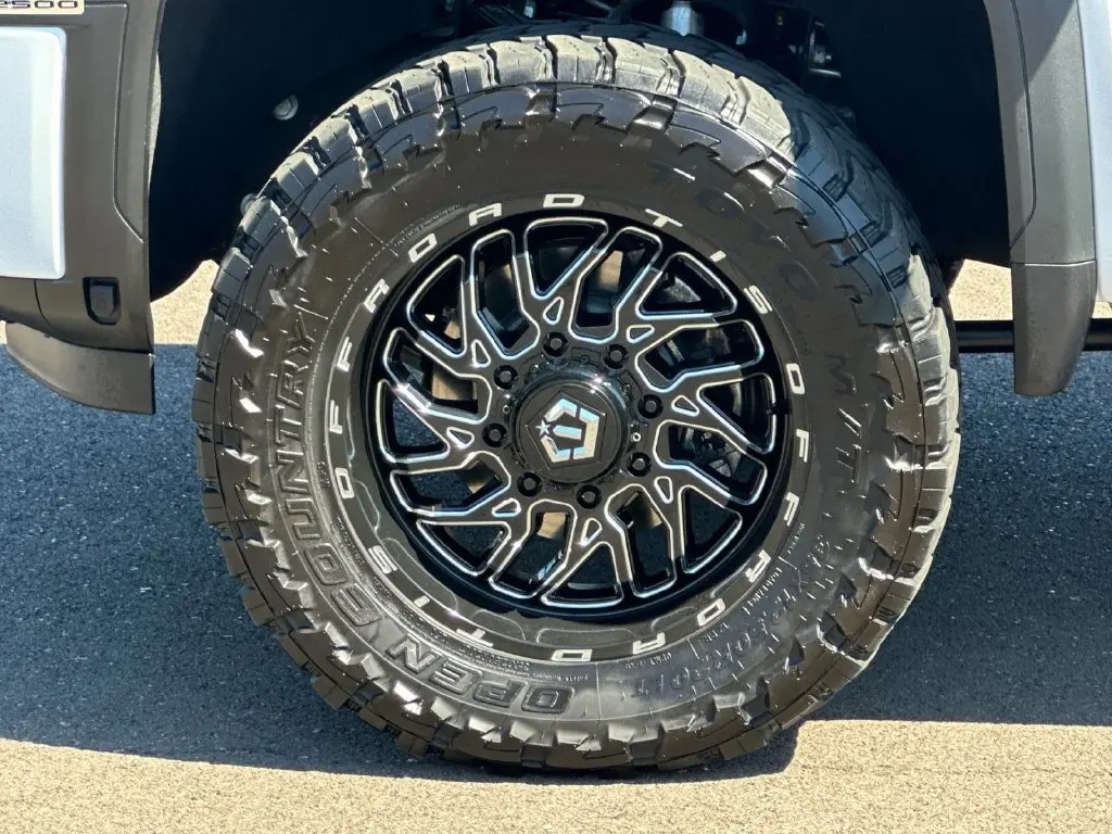 2024 GMC Sierra Hd - $73,787