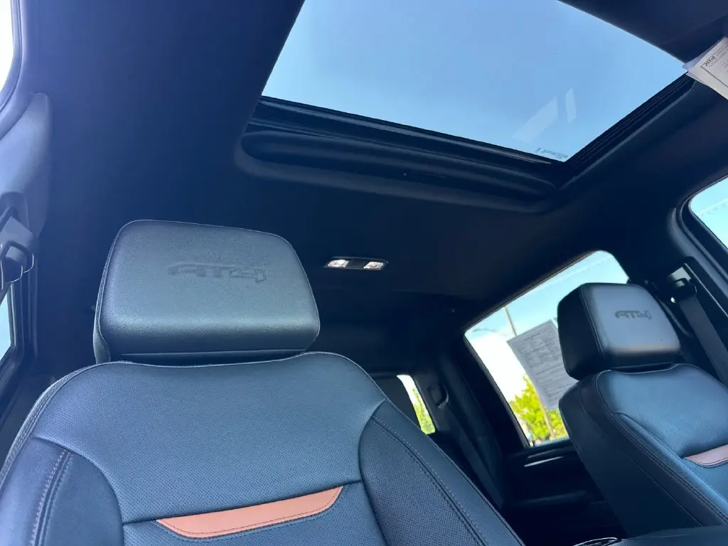 2024 GMC Sierra Hd - $73,787