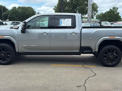2024 GMC Sierra 2500HD 4X4 AT4 4DR Crew Cab SB