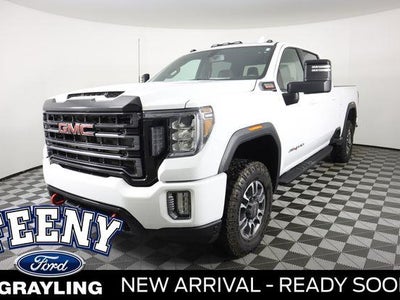 2022 GMC Sierra 2500HD 4X4 AT4 4DR Crew Cab SB