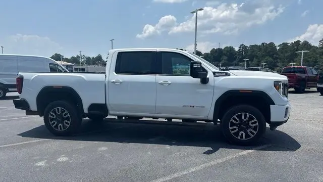2023 GMC Sierra 2500HD AT4