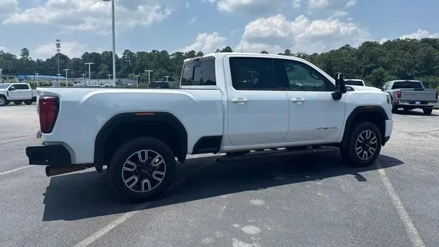 2023 GMC Sierra 2500HD AT4