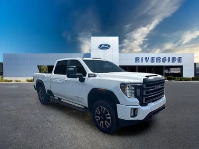 2023 GMC Sierra 2500HD 4X4 AT4 4DR Crew Cab SB