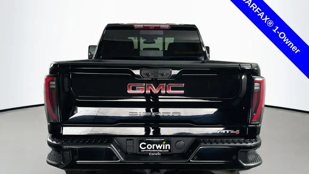 2024 GMC Sierra 2500HD AT4