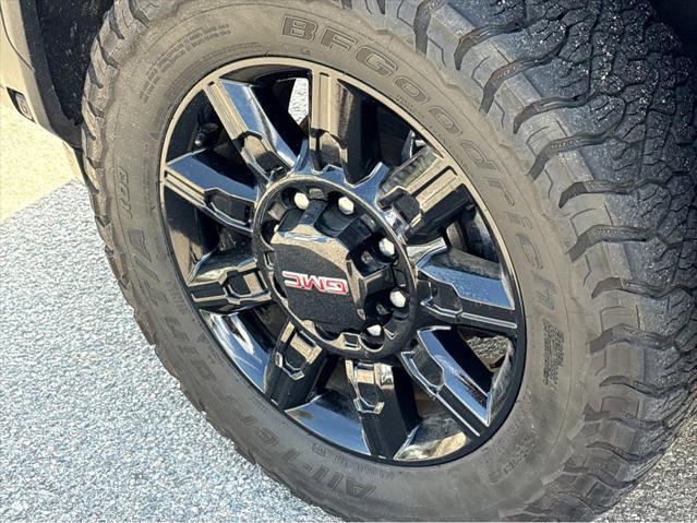 2024 GMC Sierra Hd - $70,170