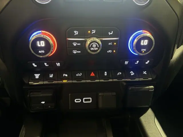 2022 GMC Sierra Hd - $55,815