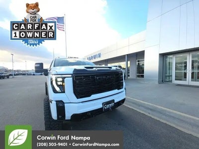 2024 GMC Sierra 2500HD 4X4 AT4 4DR Crew Cab SB