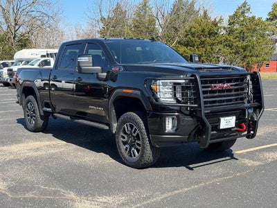 2022 GMC Sierra 2500HD 4X4 AT4 4DR Crew Cab SB