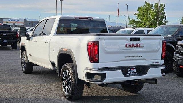 2023 GMC Sierra 2500HD AT4