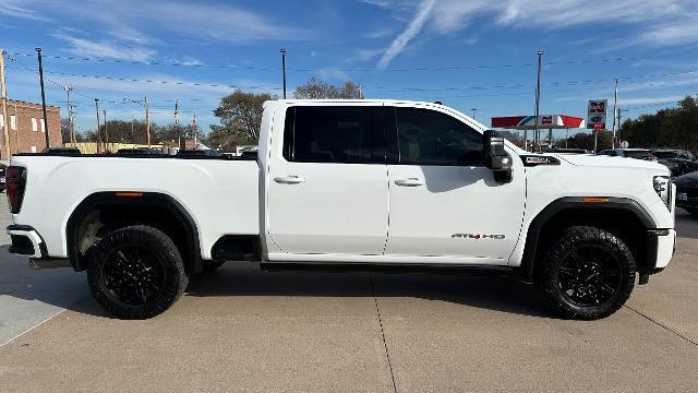 2024 GMC Sierra 2500HD AT4
