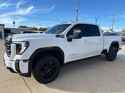 2024 GMC Sierra 2500HD 4X4 AT4 4DR Crew Cab SB