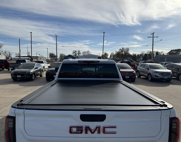 2024 GMC Sierra Hd - $67,900