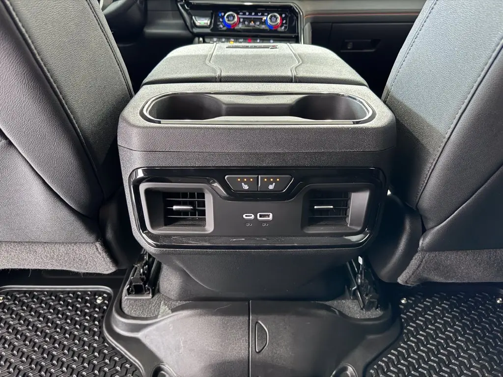 2024 GMC Sierra Hd - $70,487