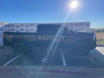 2024 GMC Sierra 2500HD 4X4 AT4 4DR Crew Cab SB