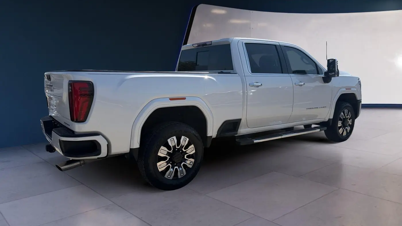 2024 GMC Sierra 2500HD Denali