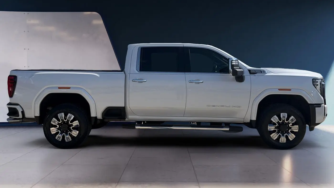 2024 GMC Sierra 2500HD Denali