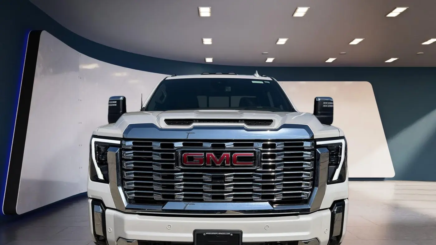 2024 GMC Sierra 2500HD Denali