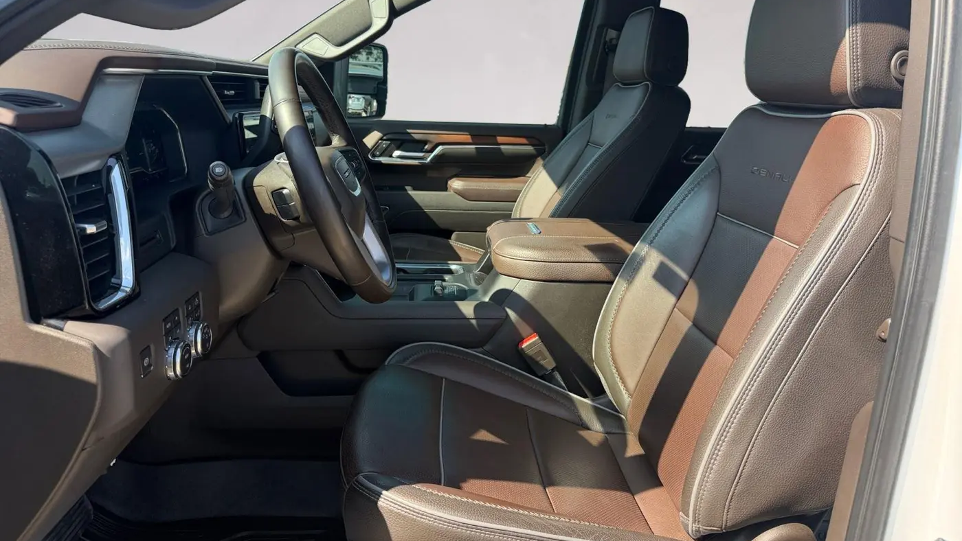 2024 GMC Sierra 2500HD Denali