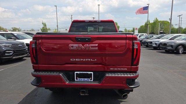 2024 GMC Sierra 2500HD Denali