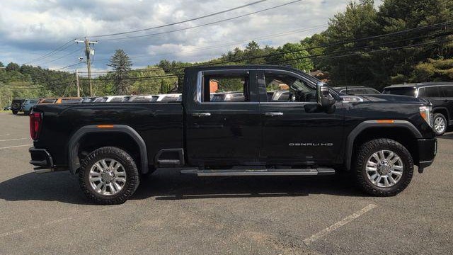 2022 GMC Sierra 2500HD Denali