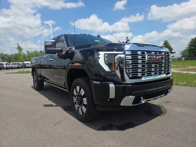 2024 GMC Sierra 2500HD 4X4 Denali 4DR Crew Cab SB