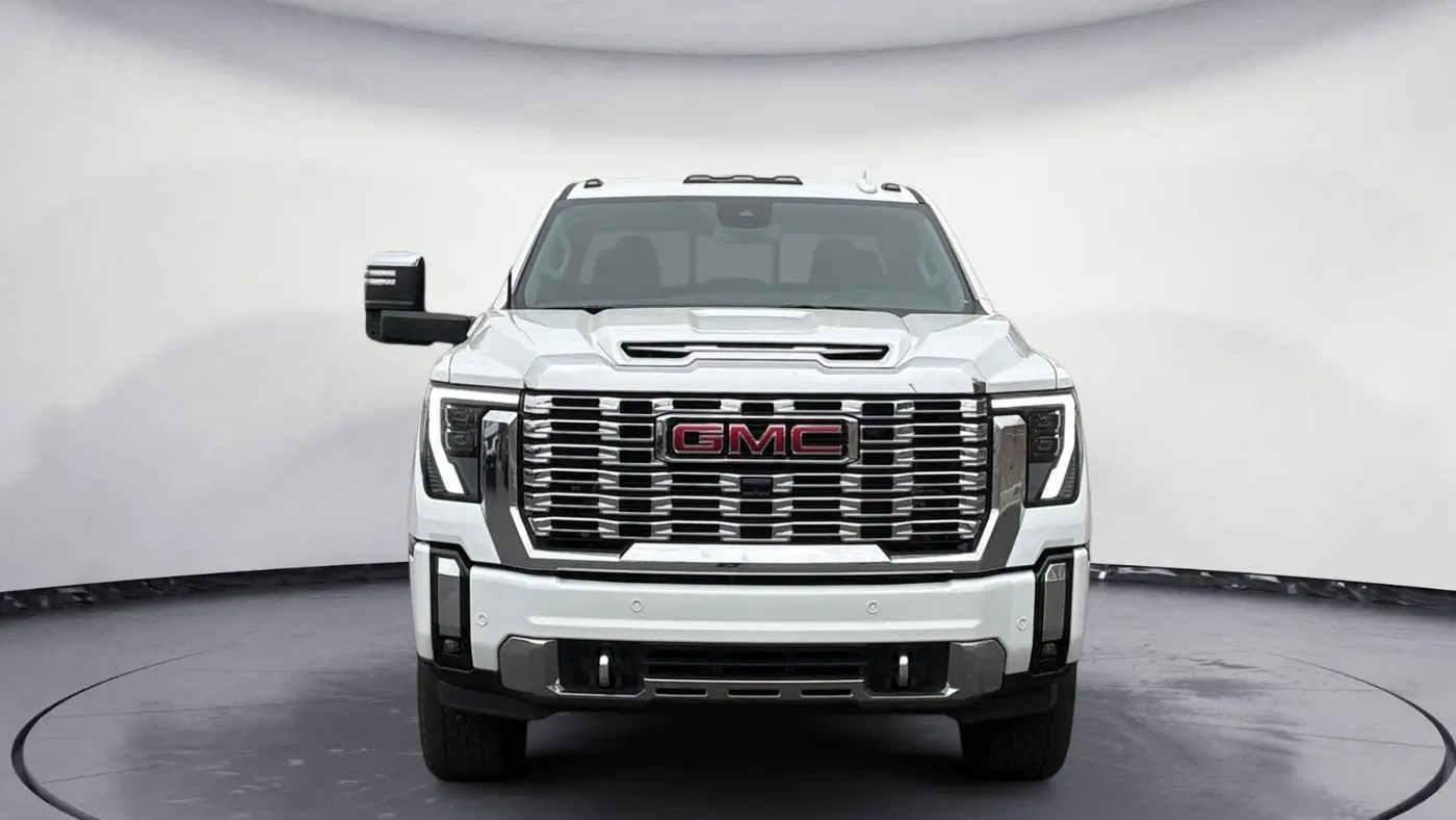 2024 GMC Sierra 2500HD Denali