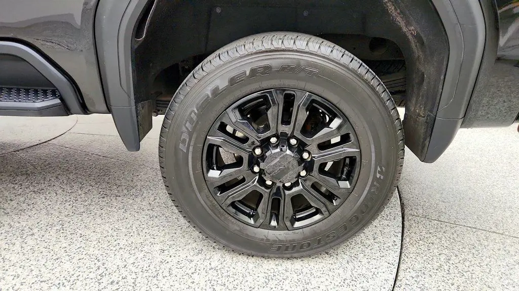 2022 GMC Sierra Hd - $54,795