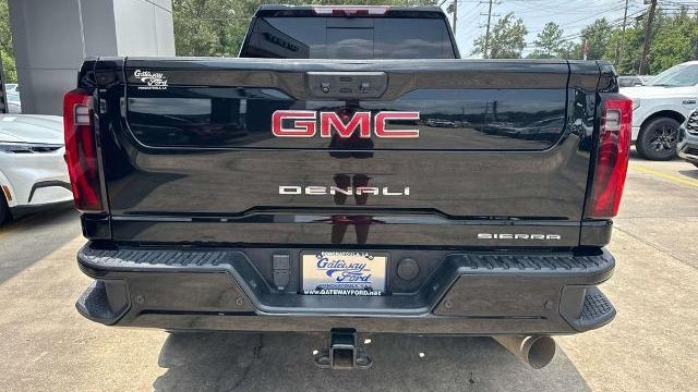 2024 GMC Sierra 2500HD Denali