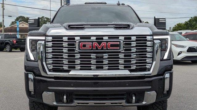 2024 GMC Sierra 2500HD Denali