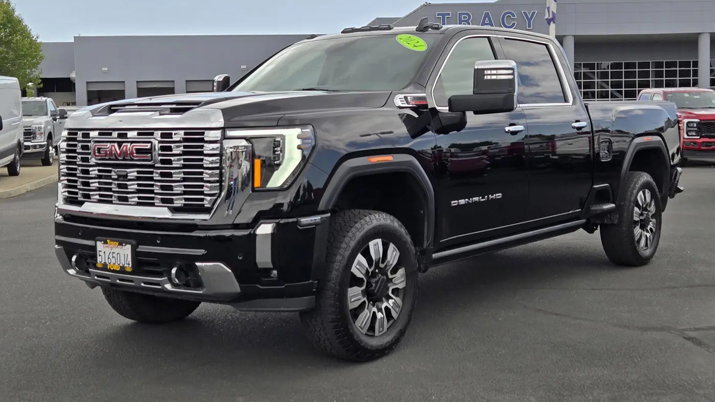 2024 GMC Sierra 2500HD Denali
