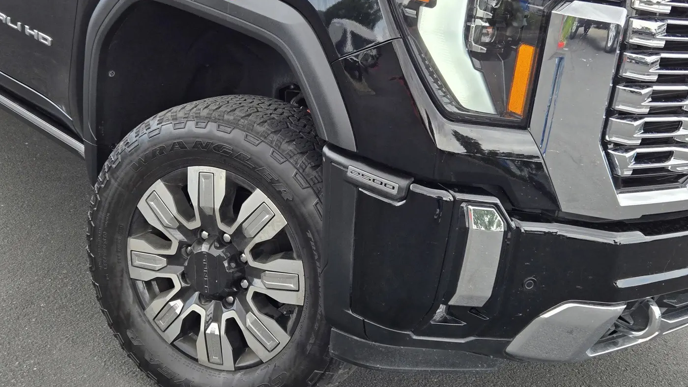 2024 GMC Sierra 2500HD Denali