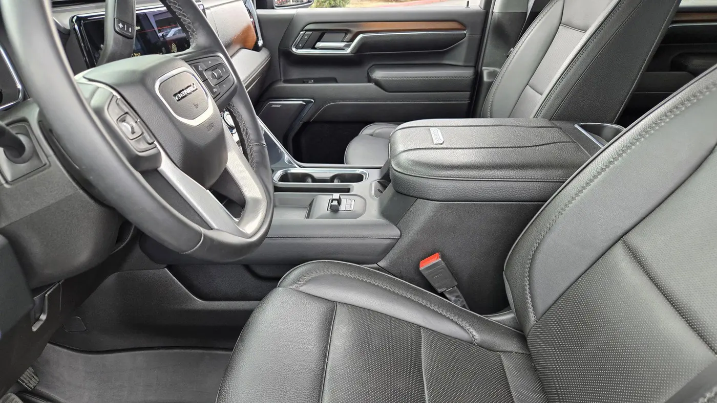 2024 GMC Sierra 2500HD Denali
