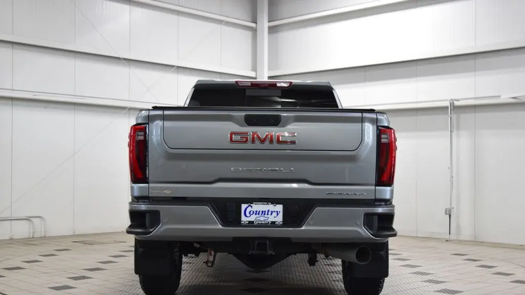 2024 GMC Sierra 2500HD Denali