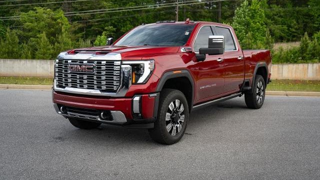 2024 GMC Sierra 2500HD Denali