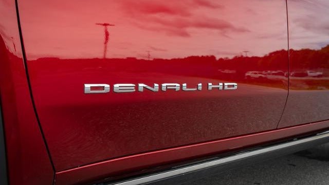 2024 GMC Sierra 2500HD Denali
