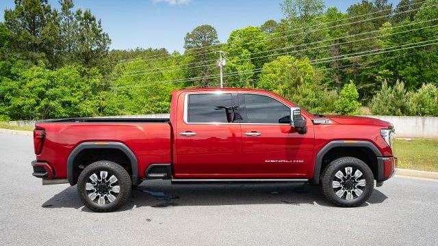 2024 GMC Sierra 2500HD Denali