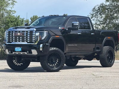 2024 GMC Sierra 2500HD 4X4 Denali 4DR Crew Cab SB