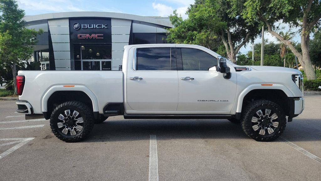 2024 GMC Sierra 2500HD Denali