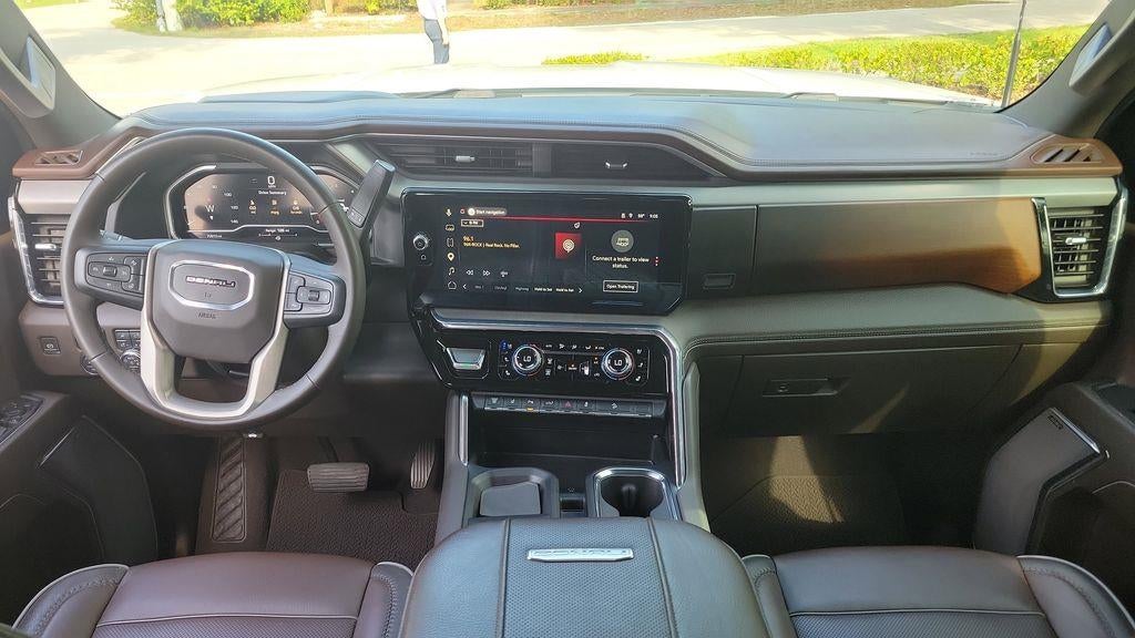 2024 GMC Sierra 2500HD Denali