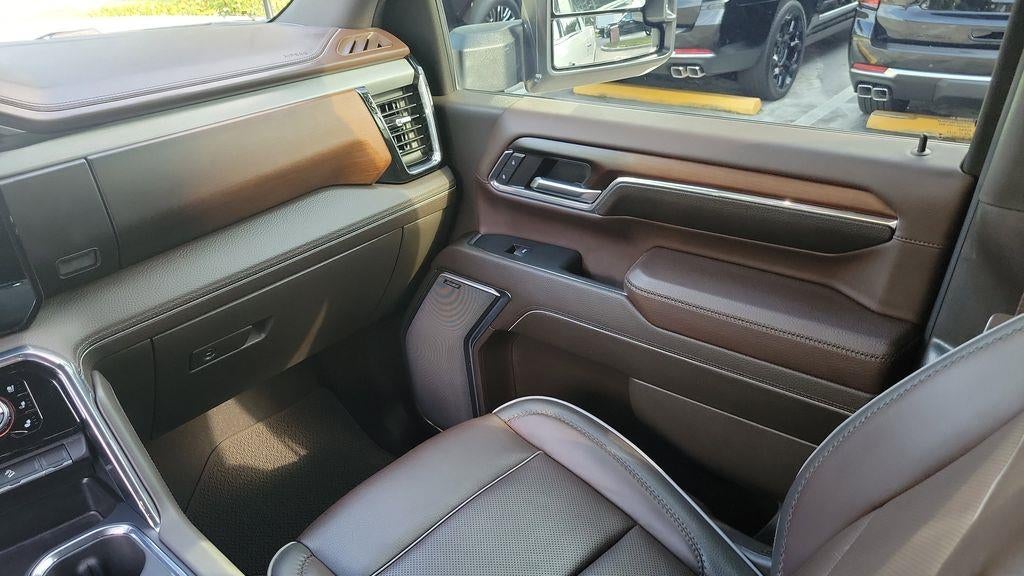 2024 GMC Sierra 2500HD Denali
