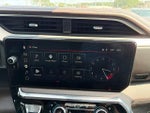 2024 Sierra 2500HD Thumbnail 32