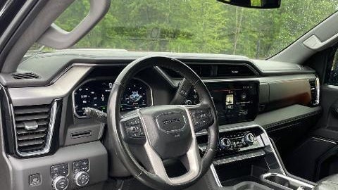 2024 GMC Sierra 2500HD Denali